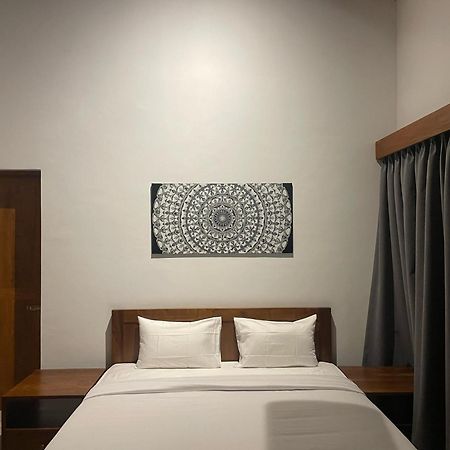 Bed and Breakfast Tea Library Хиккадува Экстерьер фото
