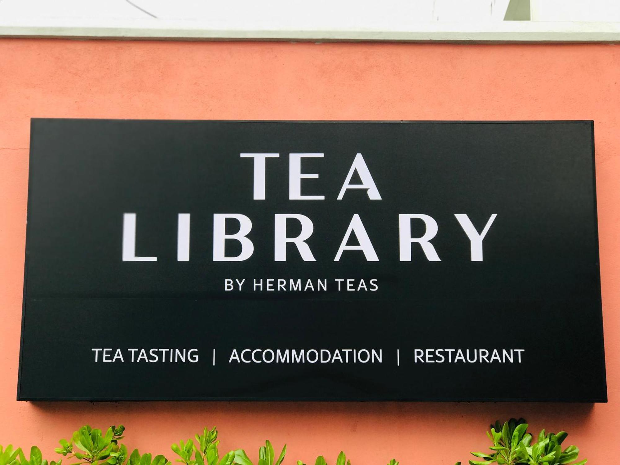 Bed and Breakfast Tea Library Хиккадува Экстерьер фото